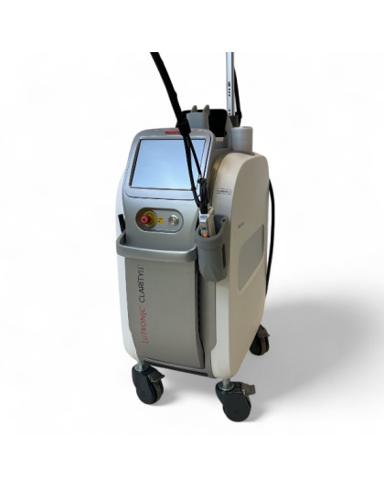 Lutronic Clarity II Laser Hair Removal Treatment on Leg